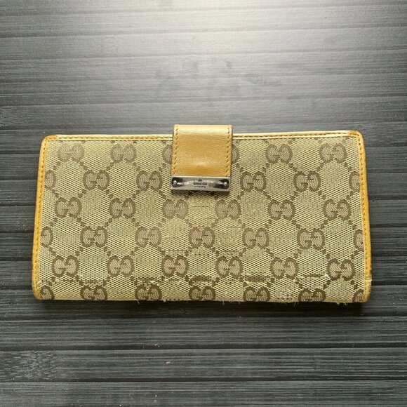 Gucci Women's Beige Guccisima Canvas Wallet Authentic|Used - Picture 1 of 5